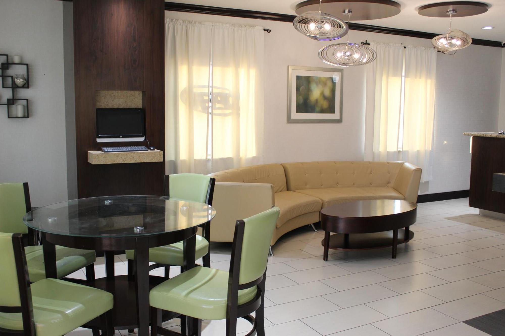 Horizon Inn & Suites Pearsall Exteriér fotografie